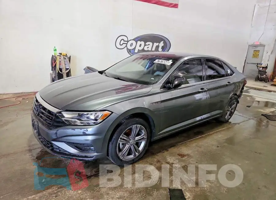 3VWCB7BU6KM223432 Photo# 1
