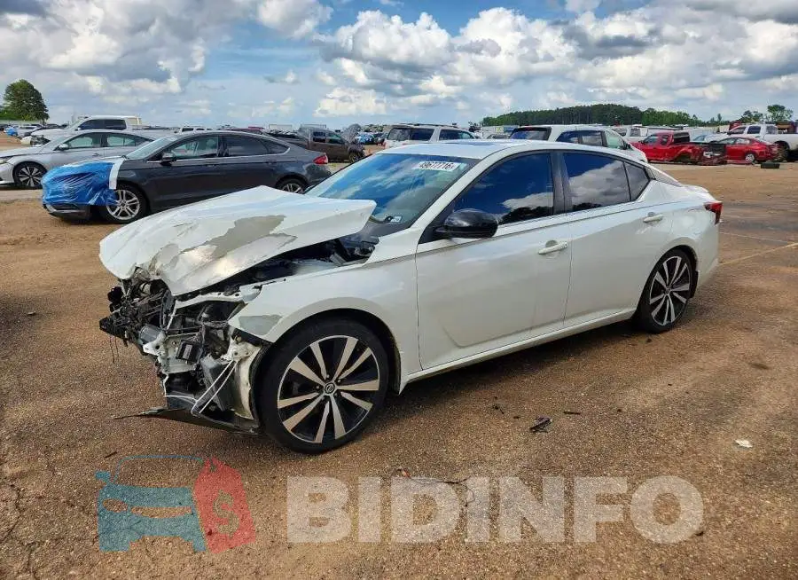 1N4BL4CV1LN318494 Photo# 1
