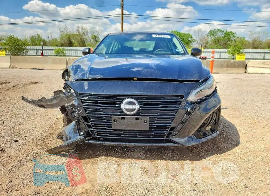 1N4BL4DV5SN427764 Photo# 5