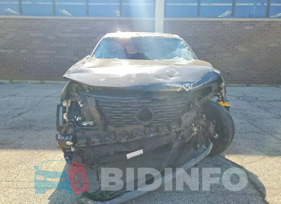 5N1BT3BA3PC831858 Photo# 5