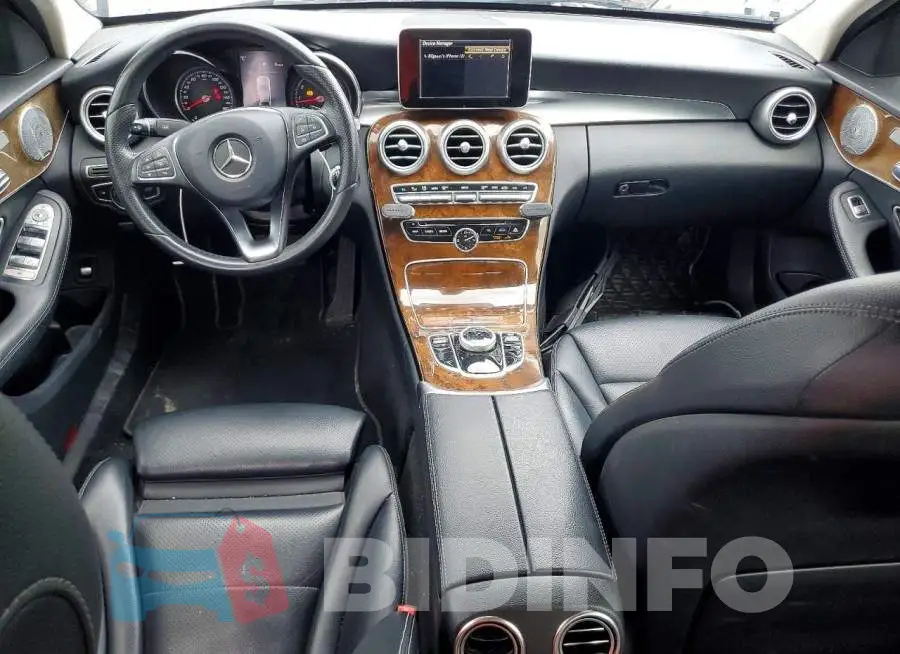 55SWF4KB8JU245418 Photo# 8