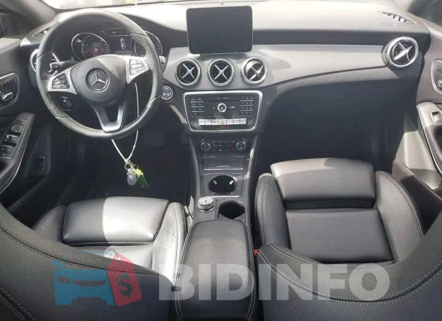 WDDSJ4EB8JN581796 Photo# 8