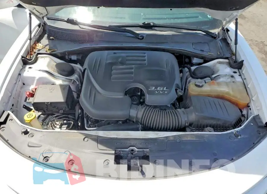 2C3CDXBG5LH213955 Photo# 11