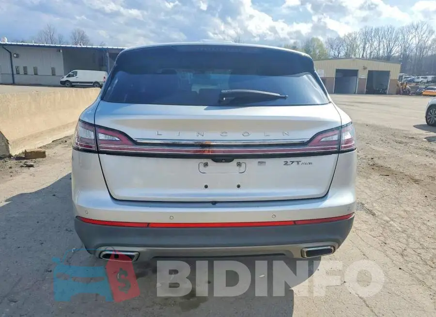 2LMPJ8LP2KBL40447 Photo# 6