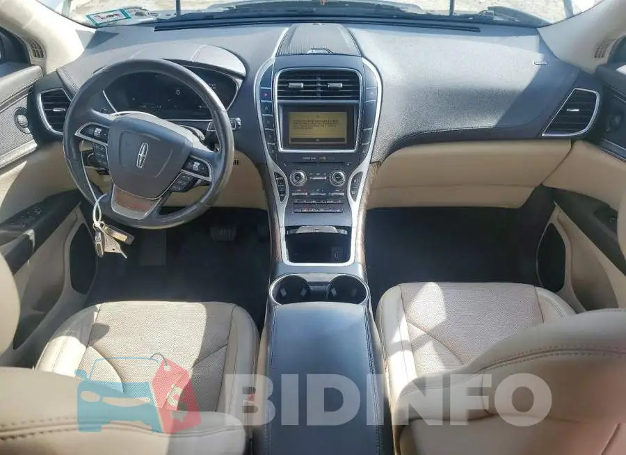 2LMPJ8LP2KBL40447 Photo# 8