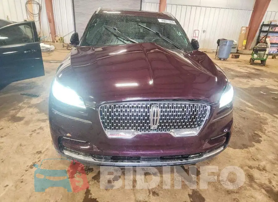 5LM5J7XC8RGL10731 Photo# 5