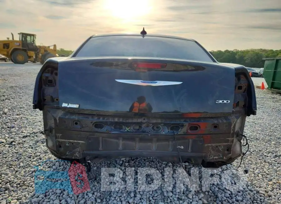 2C3CCAAG8JH315586 Photo# 6