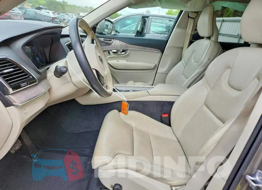 YV4A221L7M1681872 Photo# 7