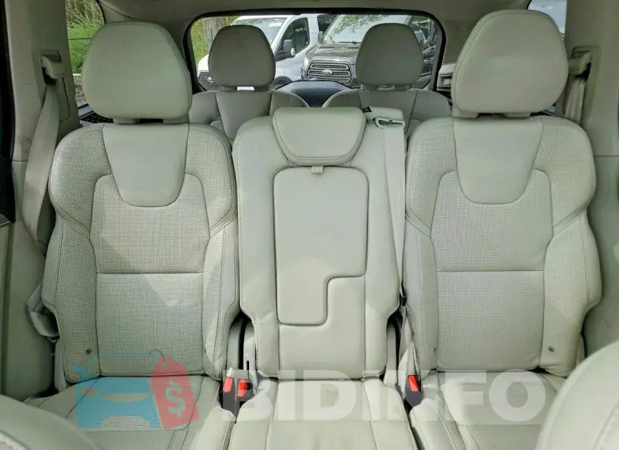 YV4A22PL4M1675664 Photo# 10