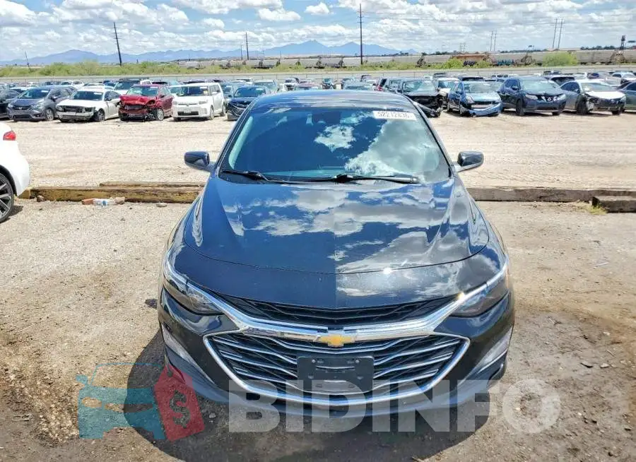 1G1ZD5ST4PF188943 Photo# 5