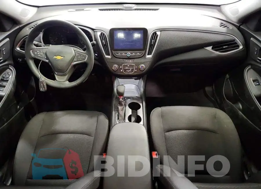 1G1ZG5ST5SF108209 Photo# 8