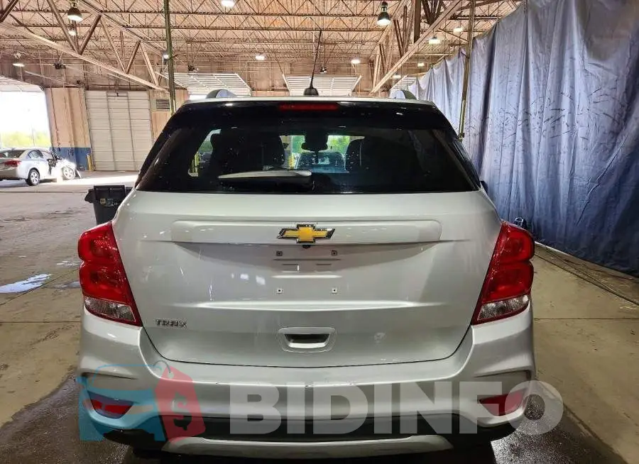KL7CJLSB5MB322943 Photo# 6