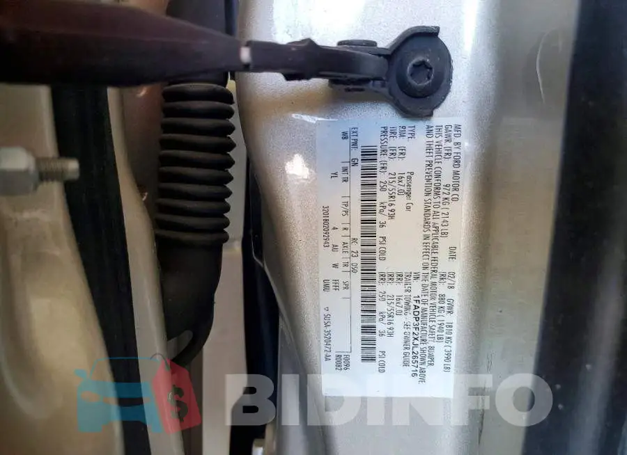 1FADP3F2XJL265716 Photo# 12