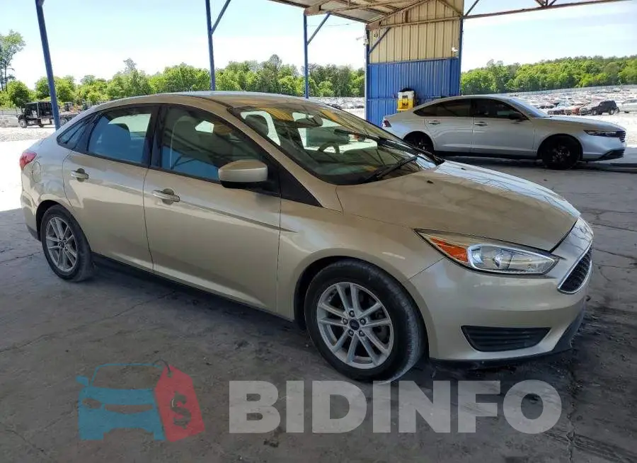 1FADP3F2XJL265716 Photo# 4