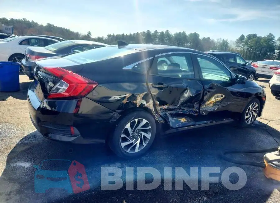 19XFC2F79HE227238 Photo# 3