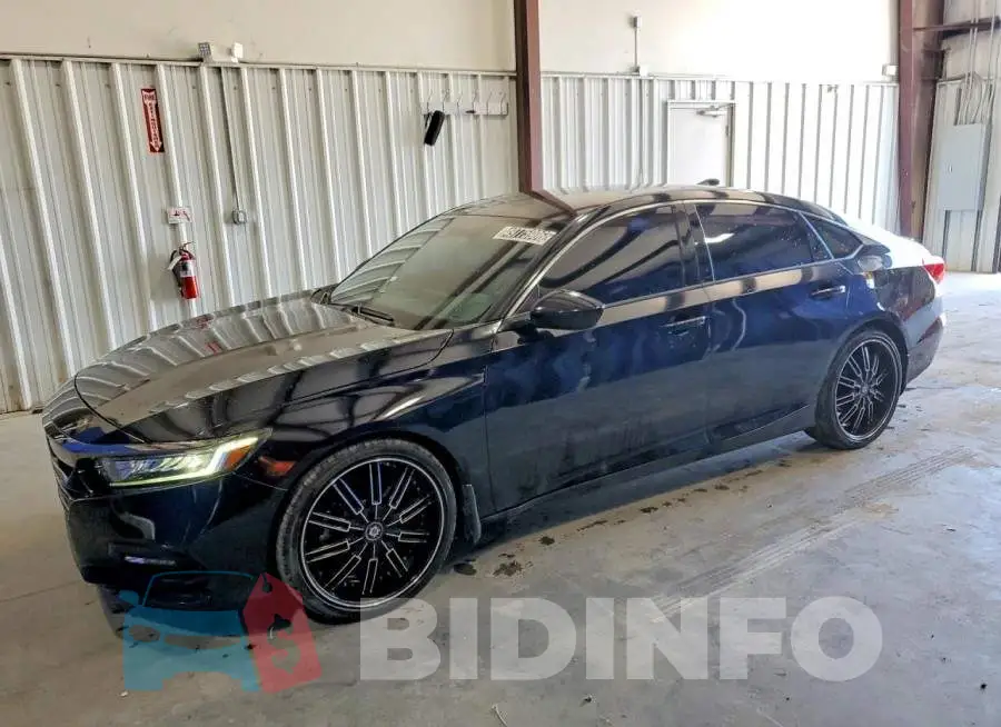 1HGCV1F36JA208628 Photo# 1