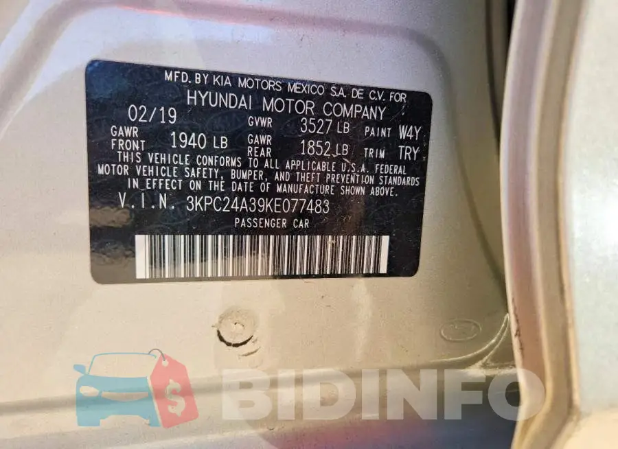 3KPC24A39KE077483 Photo# 12