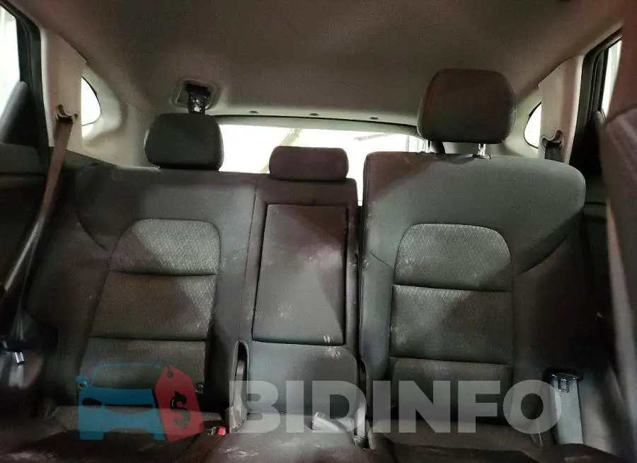 KM8J2CA46JU810546 Photo# 10