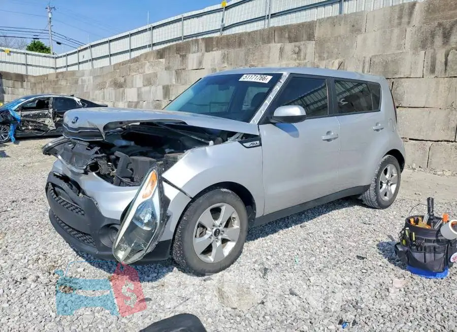 KNDJN2A22J7546535 Photo# 1