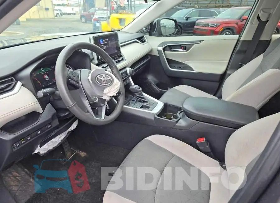 2T3P1RFV7PC325982 Photo# 7