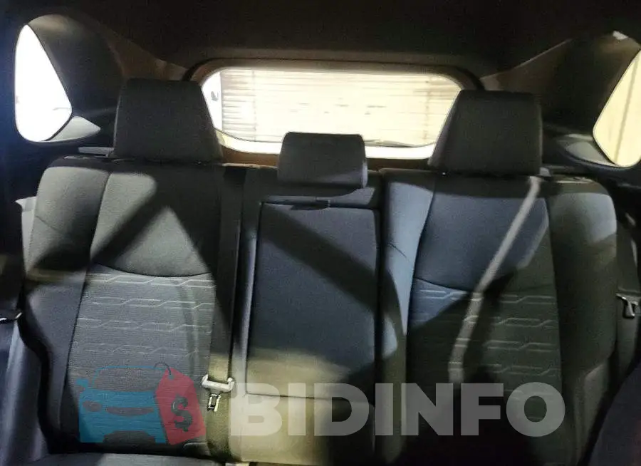 JTMAB3FV4PD160629 Photo# 10