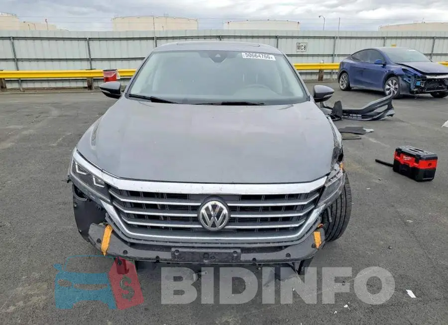 1VWSA7A33MC015813 Photo# 5