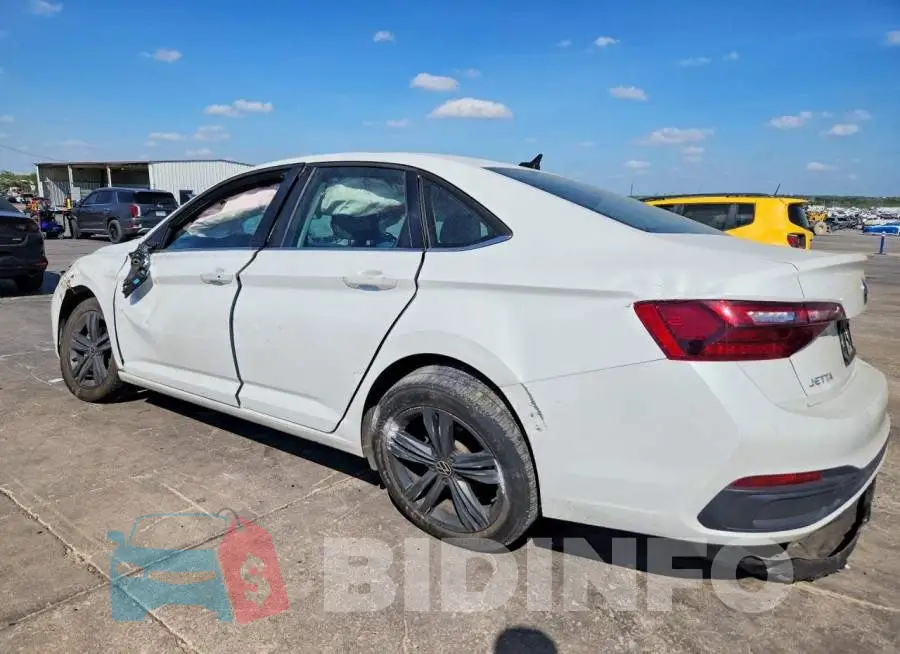 3VW7M7BU6RM068578 Photo# 2