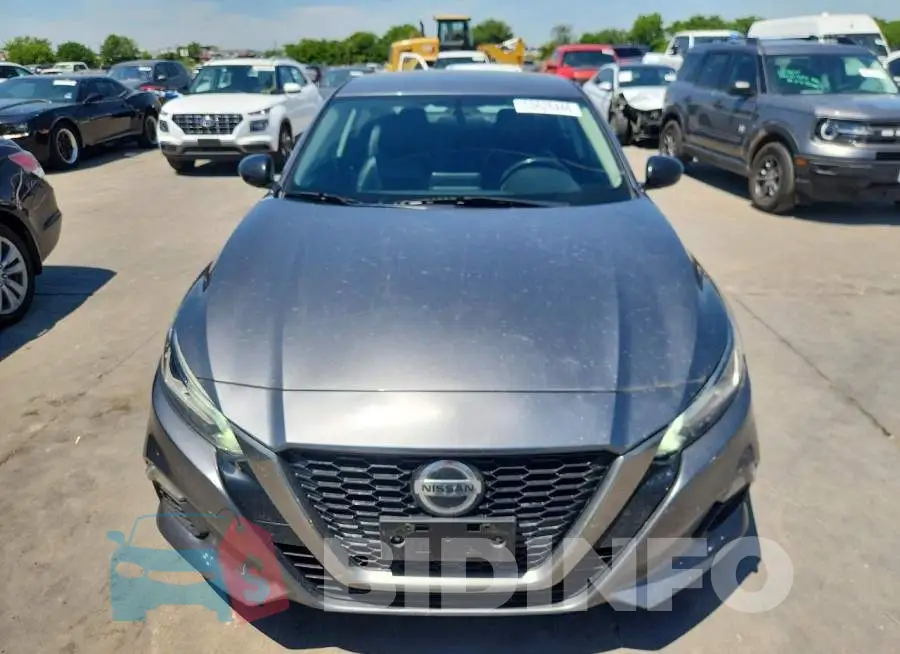 1N4BL4CV4KC120583 Photo# 5
