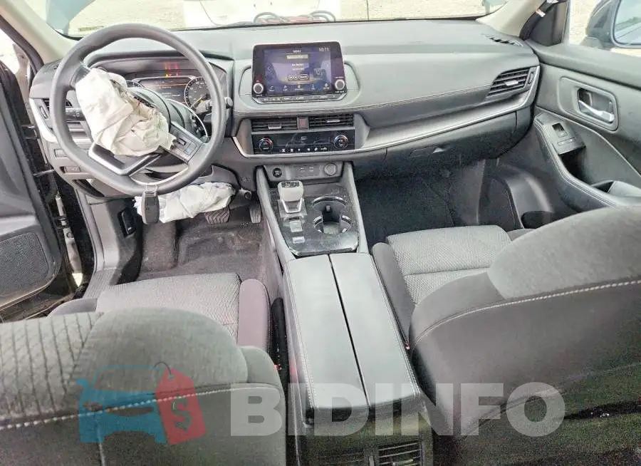 JN8BT3BA9RW350670 Photo# 8
