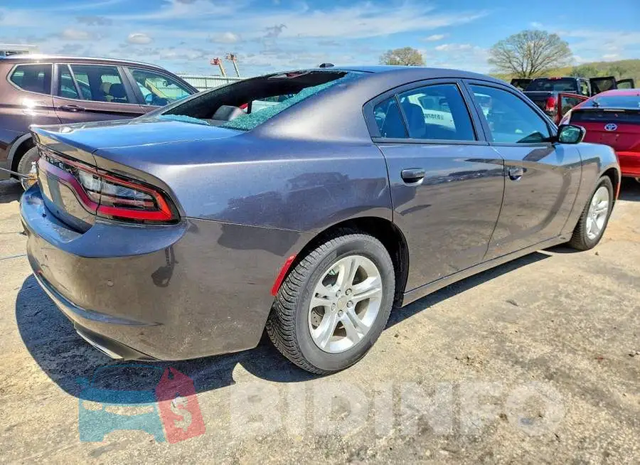 2C3CDXBG5KH702886 Photo# 3