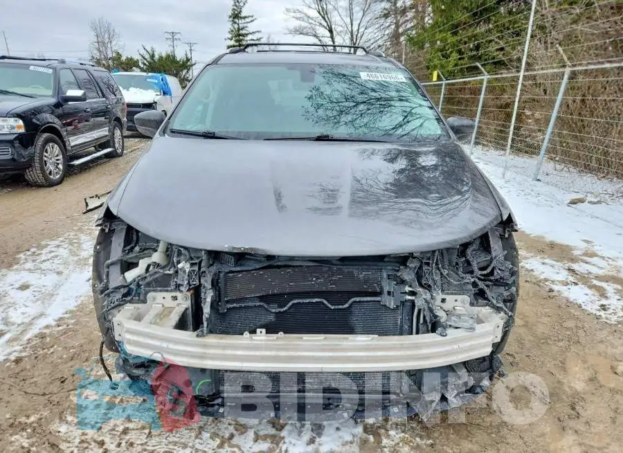 2C4RC1EG1HR727322 Photo# 5