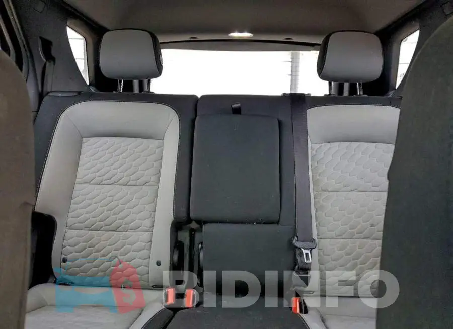 2GNAXHEV9J6170991 Photo# 10