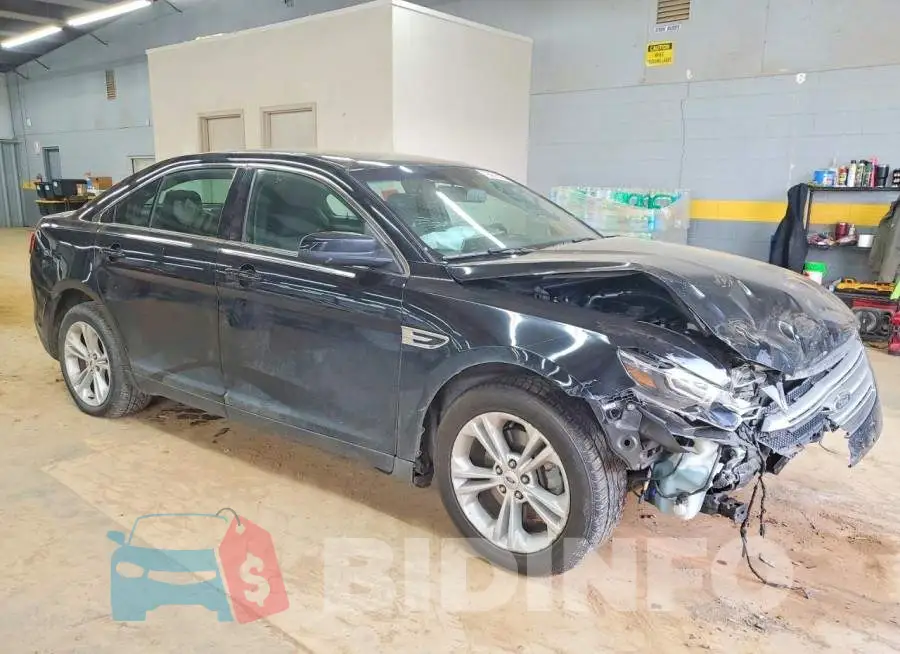 1FAHP2E85HG126209 Photo# 4