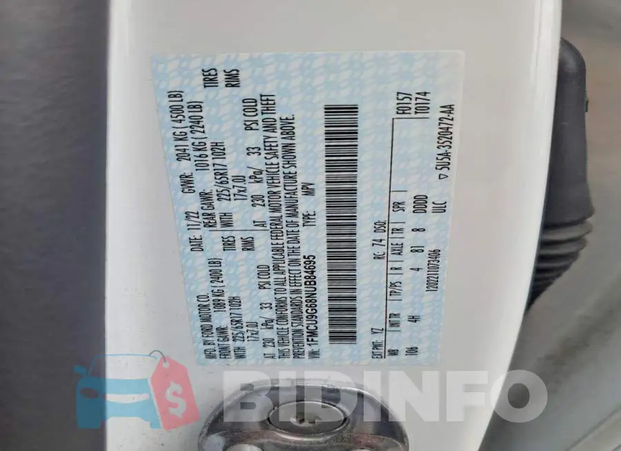 1FMCU9G68NUB84695 Photo# 13
