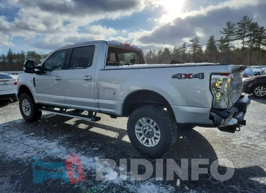 1FT7W2B69JEB61171 Photo# 2