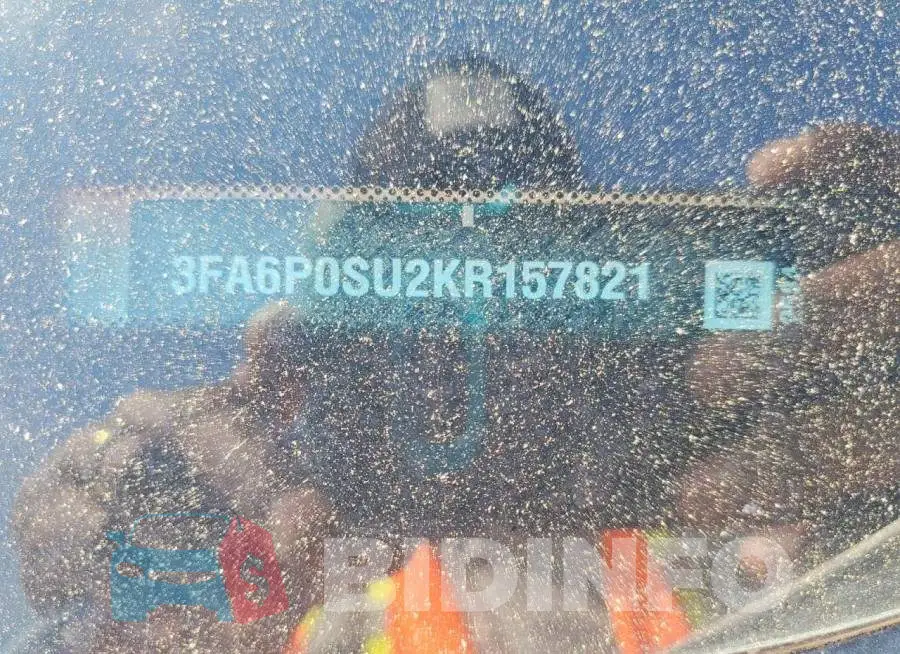 3FA6P0SU2KR157821 Photo# 13