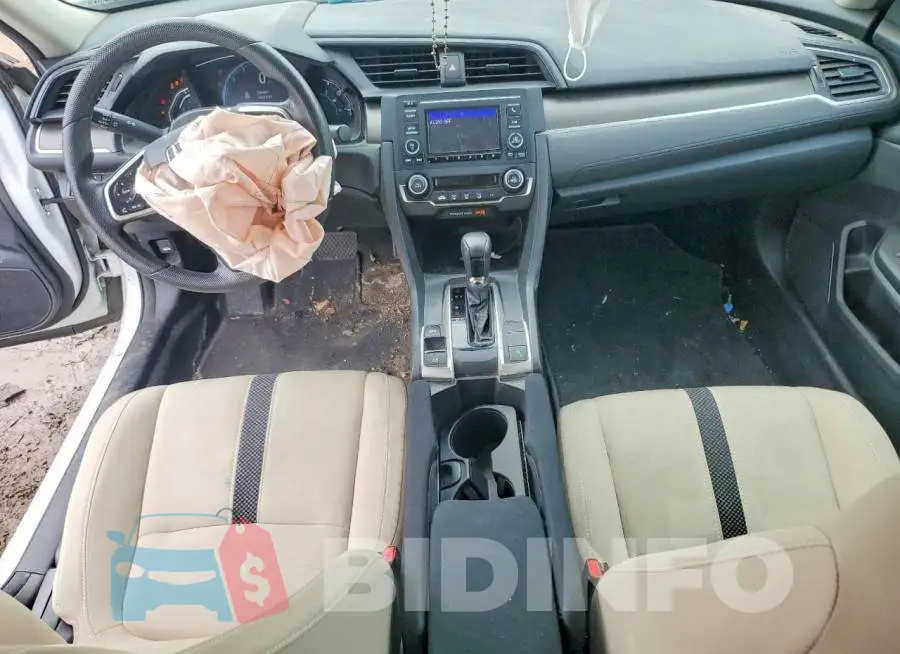 19XFC2F60KE030442 Photo# 8