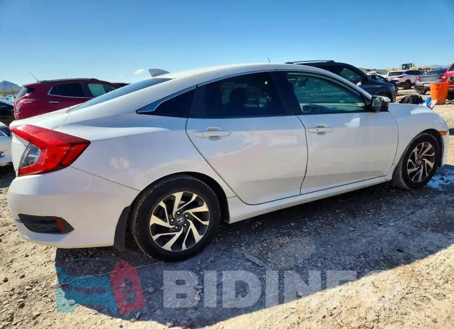 19XFC2F73HE211407 Photo# 3