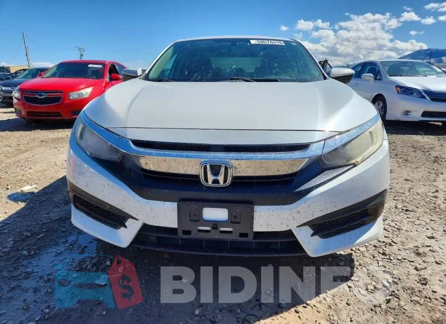 19XFC2F73HE211407 Photo# 5