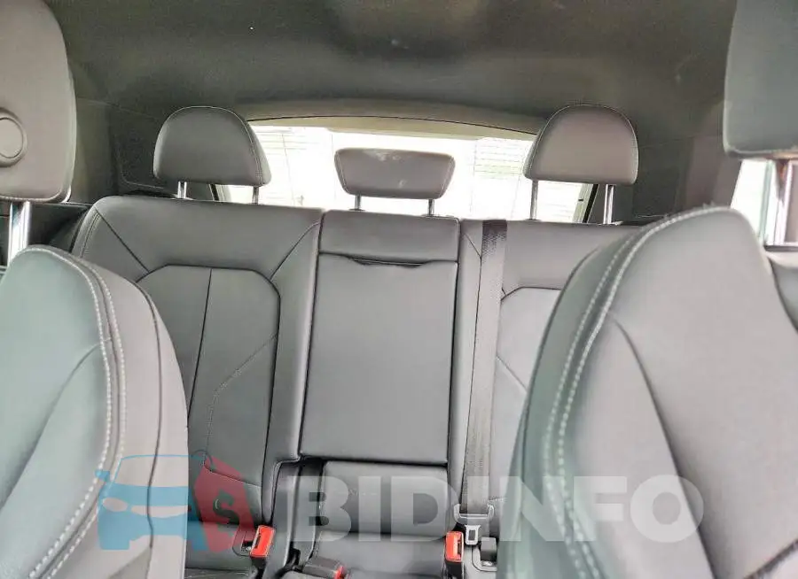 WA1DECF30M1093151 Photo# 10