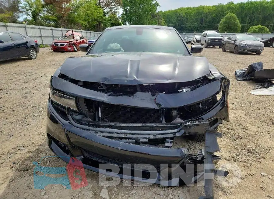 2C3CDXBG5KH720515 Photo# 5
