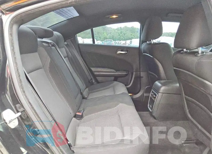 2C3CDXHG9JH166742 Photo# 10