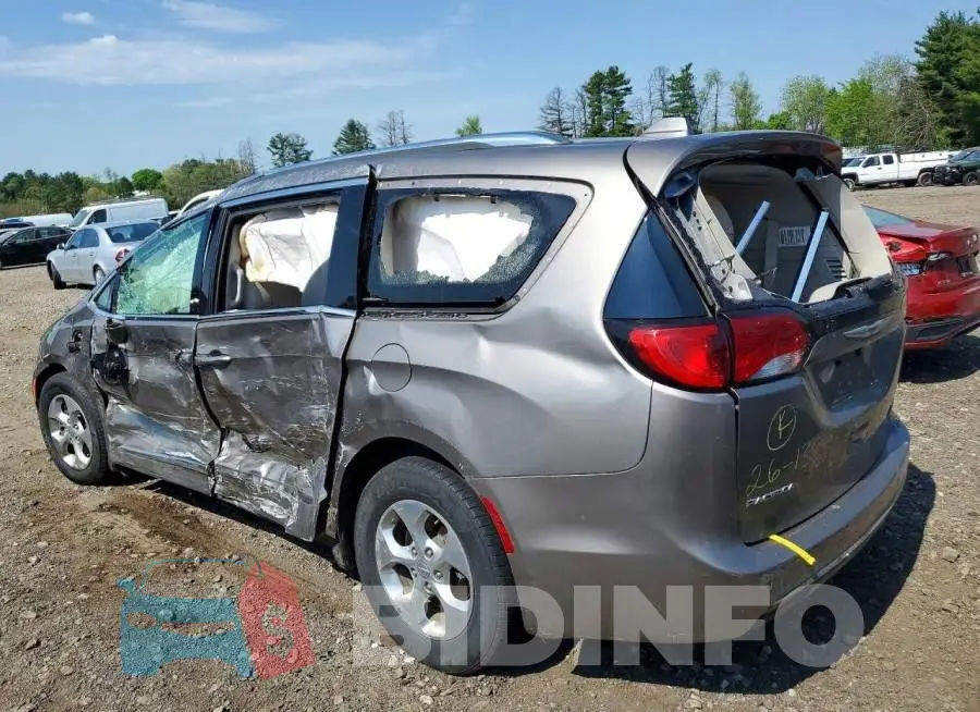 2C4RC1L74JR164436 Photo# 2