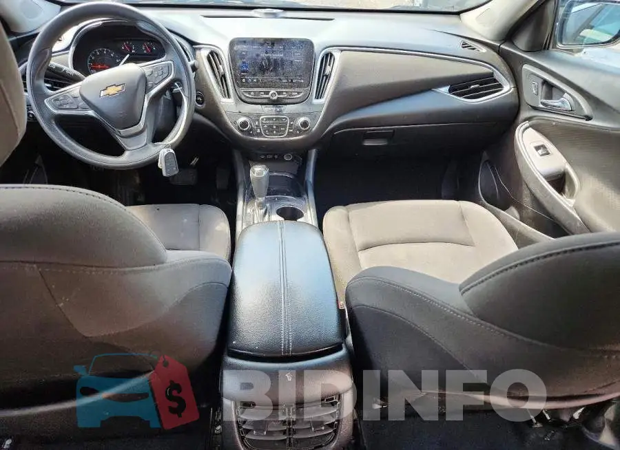 1G1ZD5ST3LF112897 Photo# 8