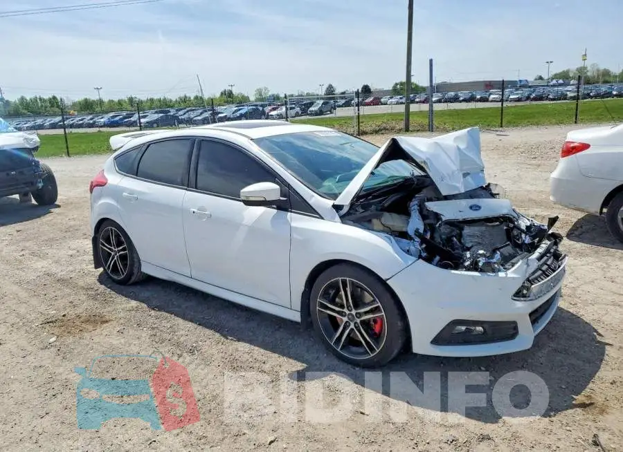 1FADP3L96HL284257 Photo# 4