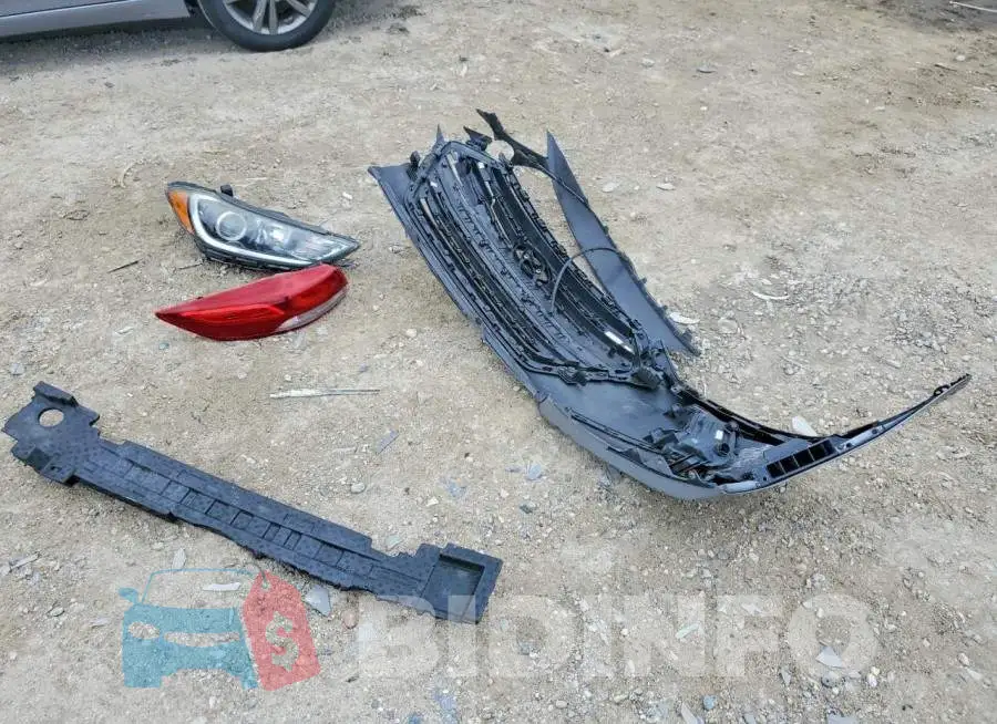 5NPD84LF0HH151209 Photo# 12