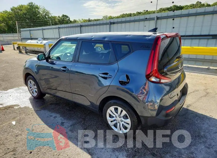 KNDJ23AUXL7100748 Photo# 2
