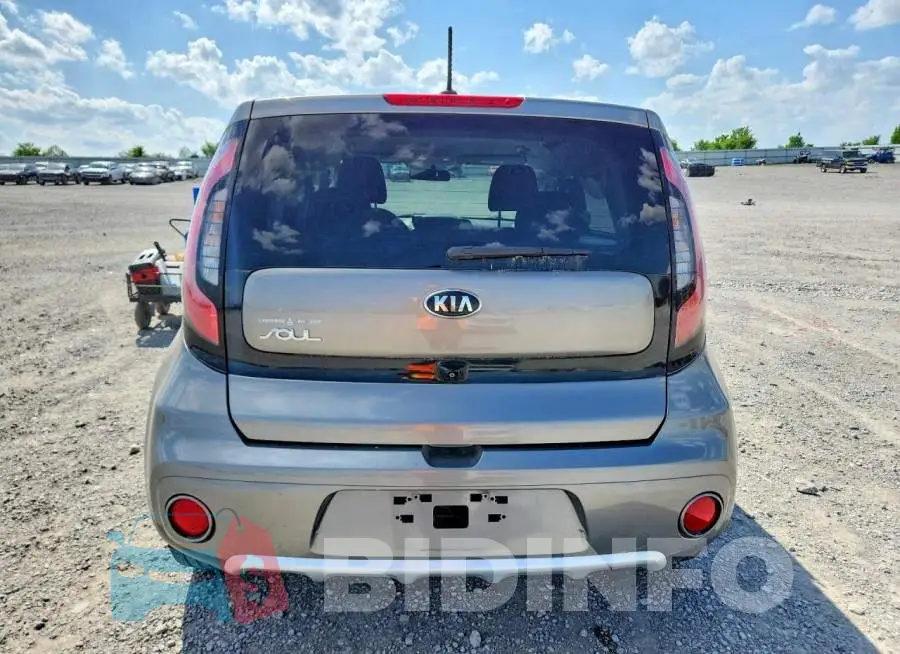 KNDJP3A59J7596567 Photo# 6