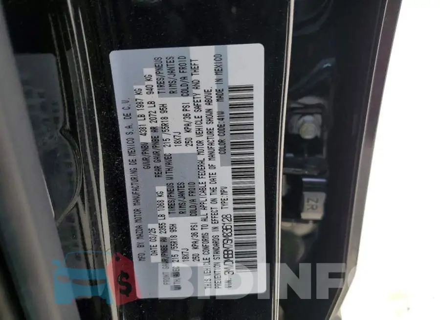 3MVDMBBM7SM836128 Photo# 13