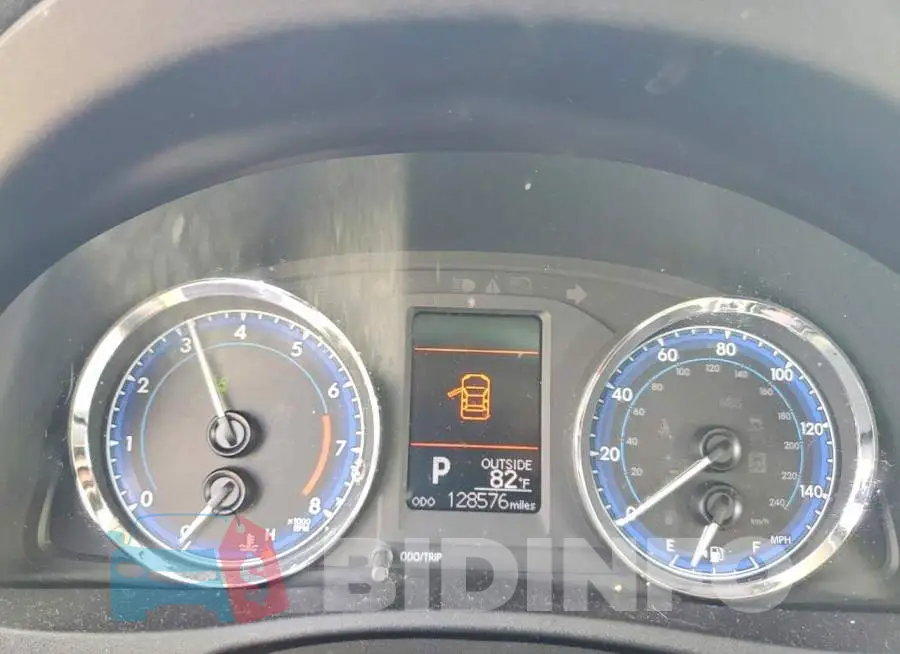2T1BURHE3JC084551 Photo# 9